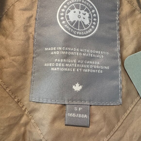 NWT - Canada Goose Garnet Long Vest - Picture 4 of 9